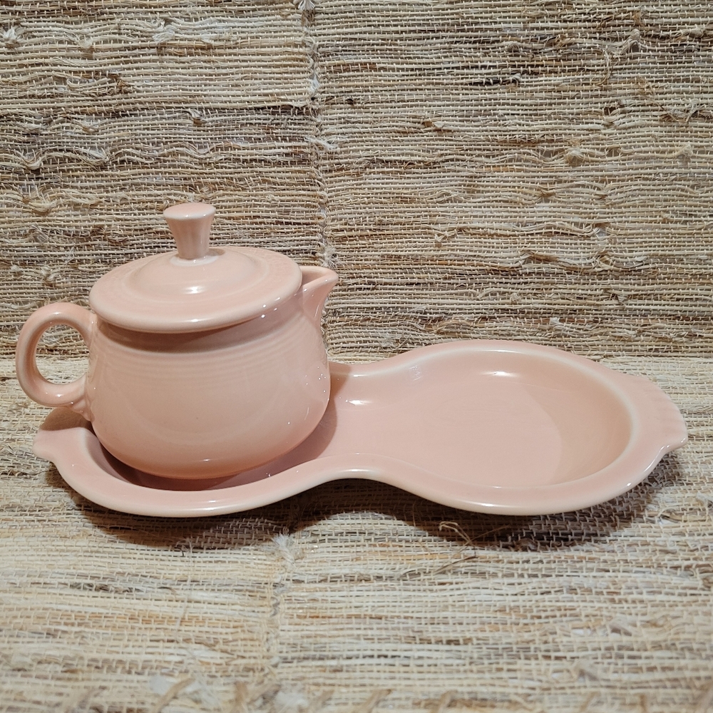 Vtg Fiestaware by Homer Laughlin Sugar Bowl with Lid and Under Tray